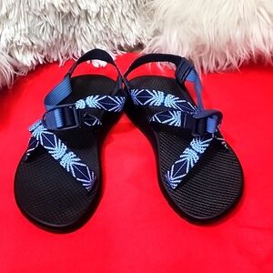CHACO SANDALS